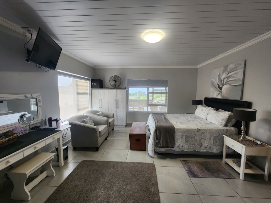 3 Bedroom Property for Sale in Dana Bay Western Cape